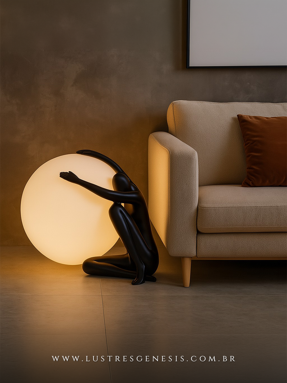 Abajur Gaya preto fosco com c&uacute;pula de vidro leitoso em formato de figura humana. Lustres Genesis loja online de Lustres e Ilumina&ccedil;&atilde;o Decorativa